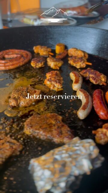 Grillduft, Sommerabend und Seesicht 🔥🌅

Am Samstag, 22. August wird bei uns im Seeblick wieder grilliert. Freut euch auf feine Spezialitäten vom Grill, kühle Getränke und einen gemütlichen Abend direkt am Wägitalersee.

Reserviert euch schon jetzt euren Tisch:
📞 055 446 55 00

Mit wem möchtet ihr diesen Sommerabend geniessen? 

#RestaurantSeeblick #Wägitalersee #Grillabend #Innerthal #Schwyz